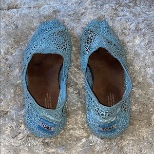 TOMS lace slip on flats